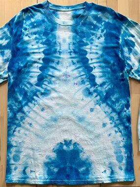 Gildan Unisex Blue & White Tie Dye Long Sleeve T-Shirt size Large Beach Ocean